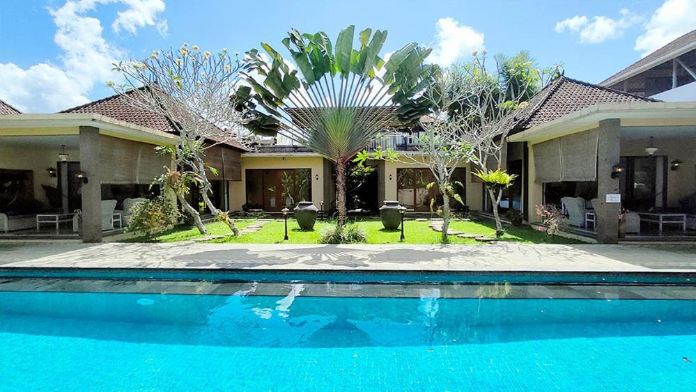 Nirvana Villa
